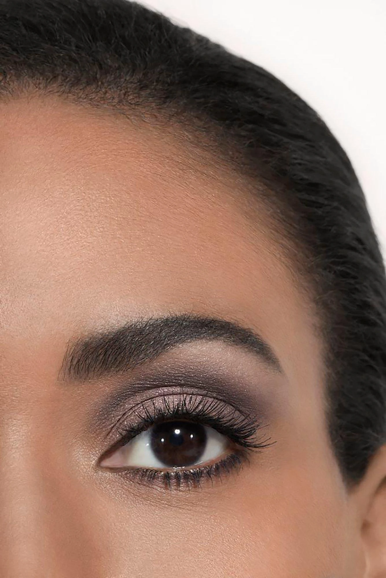 Chanel LES 4 OMBRES Multi-Effect Quadra Eyeshadow 5 Chanel LES 4 OMBRES Multi-Effect Quadra Eyeshadow - Image 5