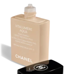 Chanel VITALUMIÈRE AQUA Ultra-Light Skin Perfecting Sunscreen Makeup Broad Spectrum SPF 15 -Outlet Rosmiral Store 2528593cm alt01
