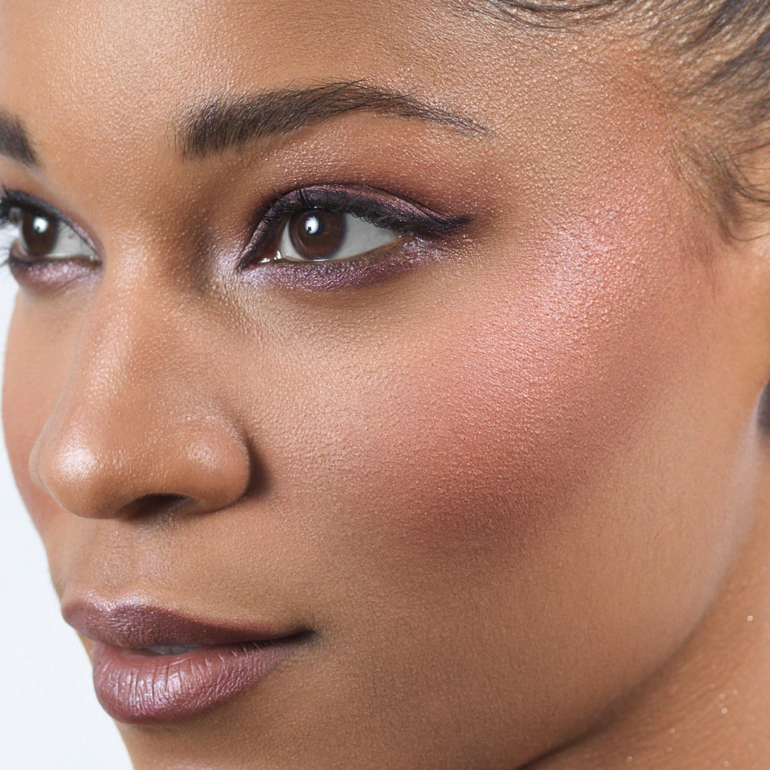 Stila Heaven's Hue Highlighter 3 Stila Heaven's Hue Highlighter - Image 3