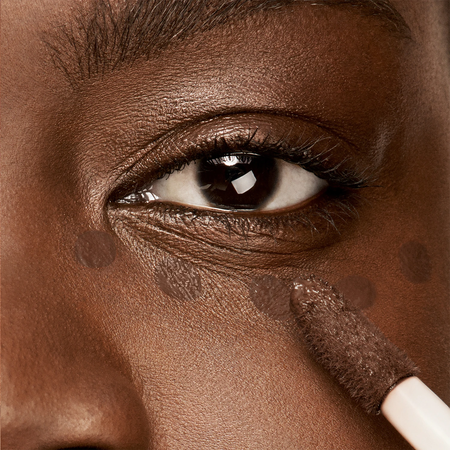 Estee Lauder Double Wear Radiant Concealer 5 Estee Lauder Double Wear Radiant Concealer - Image 5