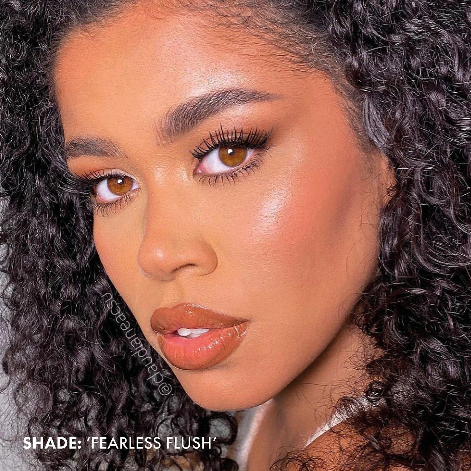 ICONIC LONDON Sheer Blush 5 ICONIC LONDON Sheer Blush - Image 5