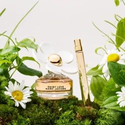 Marc Jacobs Daisy Love Eau De Toilette Pen Spray