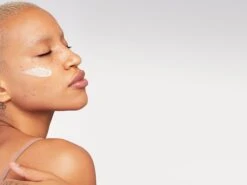 Erborian Skin Hero Bare Skin Perfector 15 Erborian Skin Hero Bare Skin Perfector -Outlet Rosmiral Store 2577748cm alt05