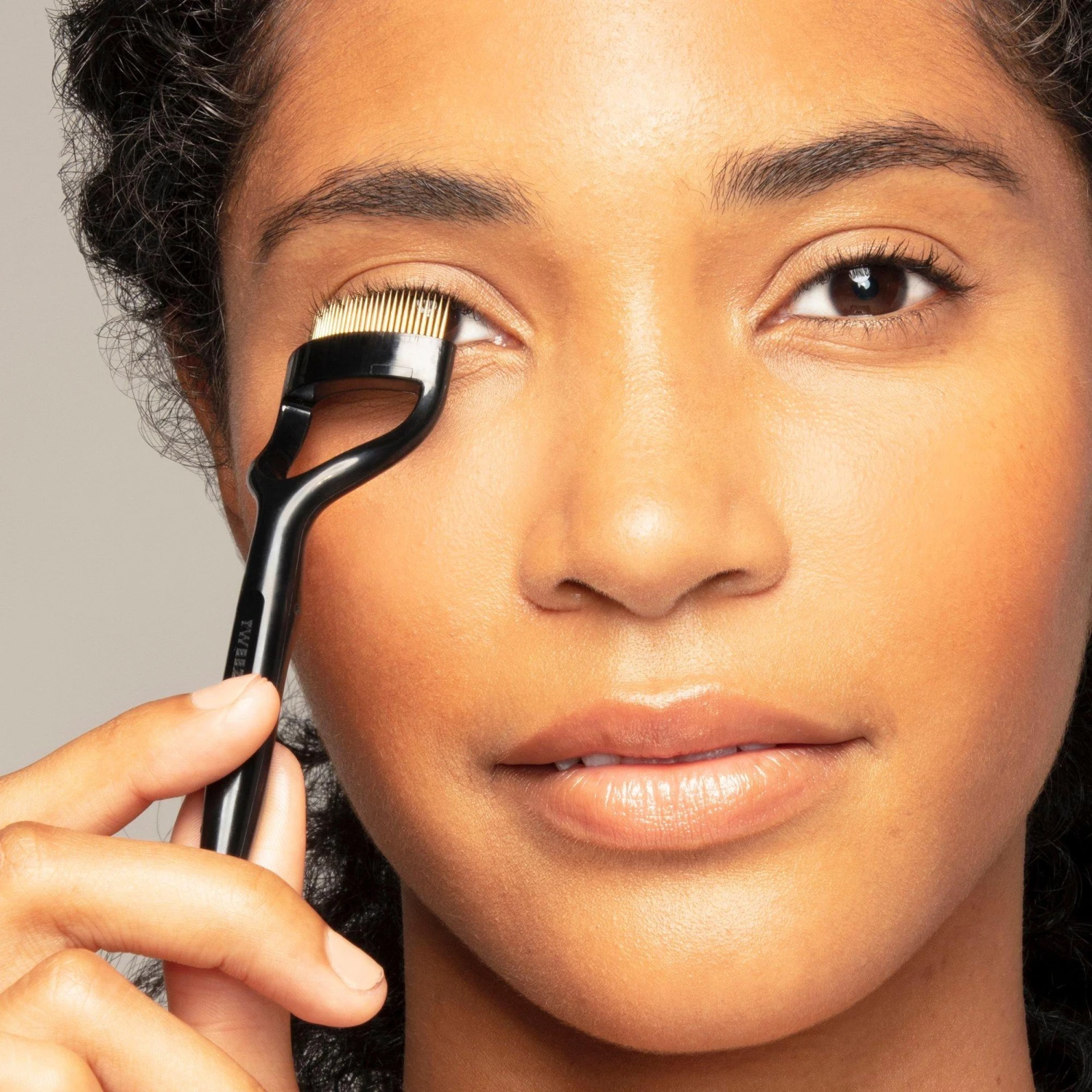 Tweezerman Curl 38 Lashcomb 2 Tweezerman Curl 38 Lashcomb - Image 2