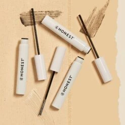 Honestly Healthy Serum-Infused Lash Tint