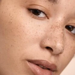 Bright Fix Eye Brightener