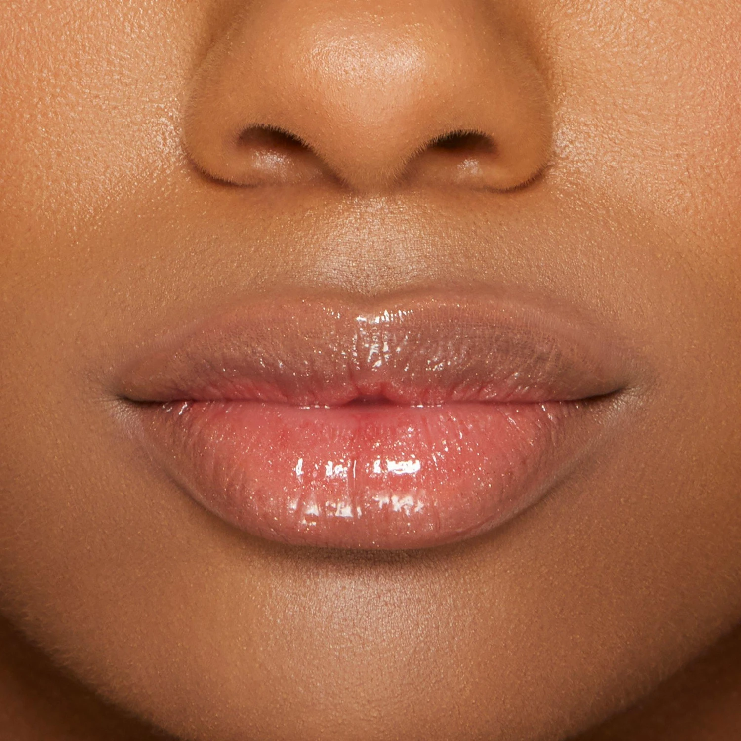 Too Faced Chocolate Lip Injection Maximum Plump Extra-Strength Instant & Long-Term Lip Plumper 6 Too Faced Chocolate Lip Injection Maximum Plump Extra-Strength Instant & Long-Term Lip Plumper - Image 6