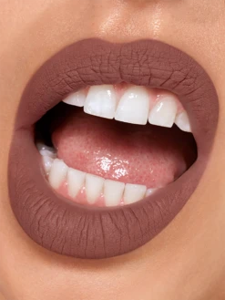 Matte Fix Lip Pencil