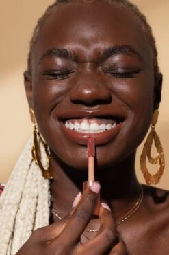 Huegloss High-Shine Lip Gloss