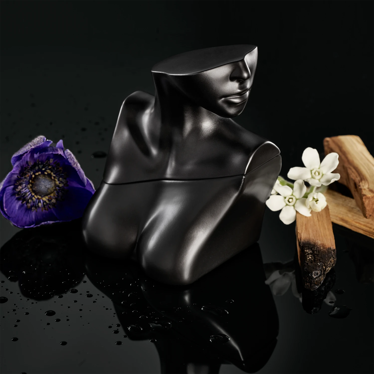 Billie Eilish Eilish No. 2 Eau De Parfum Travel Spray 3 Billie Eilish Eilish No. 2 Eau De Parfum Travel Spray - Image 3