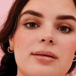 Hoola & WANDERful World Duo Mini Bronzer & Blush Palette 14 Hoola & WANDERful World Duo Mini Bronzer & Blush Palette -Outlet Rosmiral Store 2609733 alt02