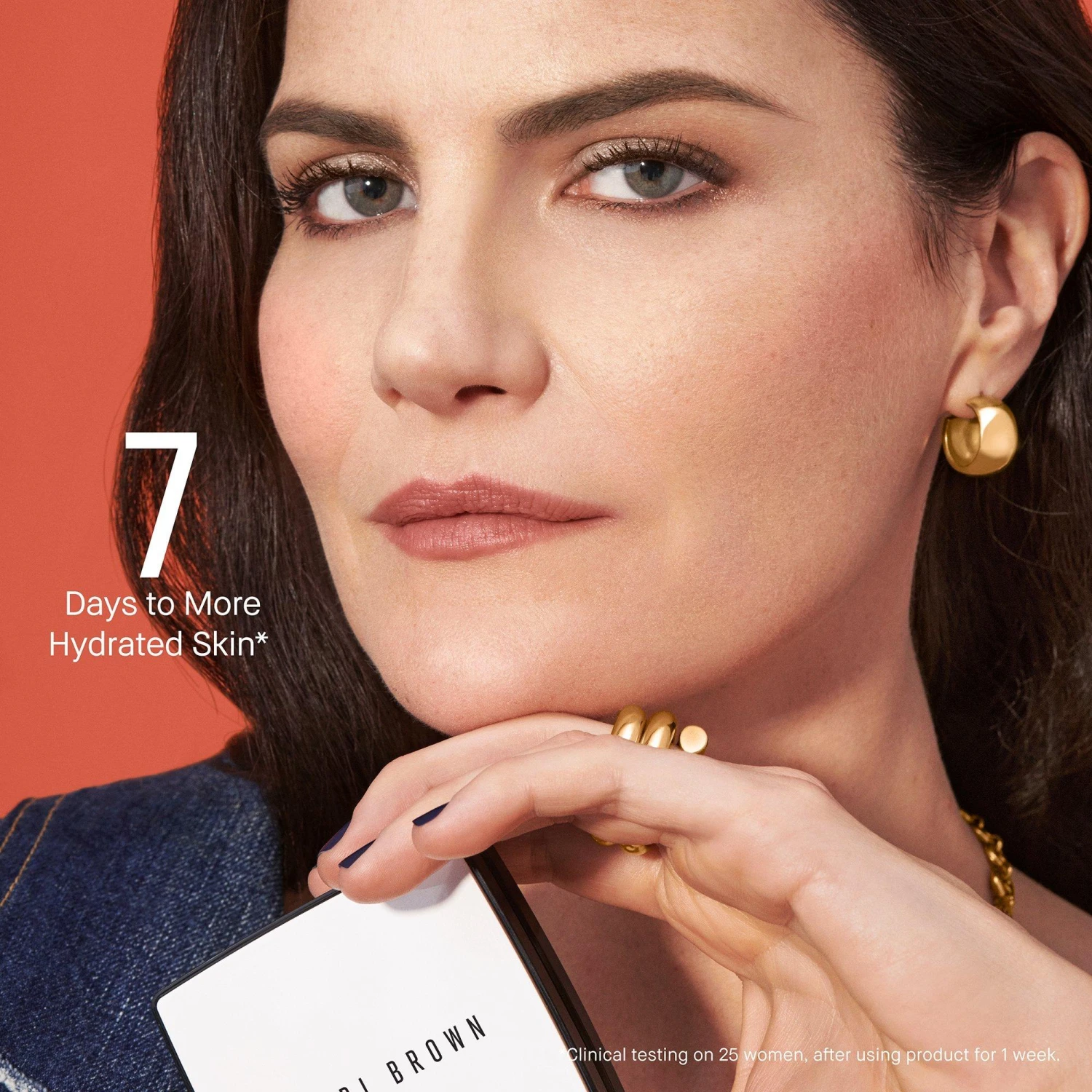 Bobbi Brown Vitamin Enriched Pressed Powder 4 Bobbi Brown Vitamin Enriched Pressed Powder - Image 4