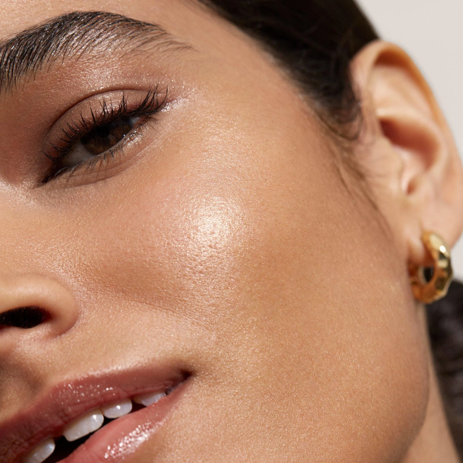 (Glow)setting Powder 100% Mineral SPF 35 3 (Glow)setting Powder 100% Mineral SPF 35 - Image 3