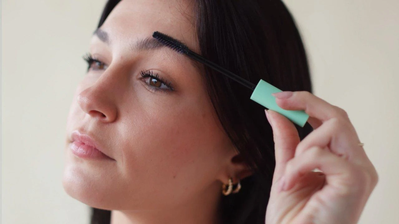 P'lush Brow & Lash Pomade 5 P'lush Brow & Lash Pomade - Image 5