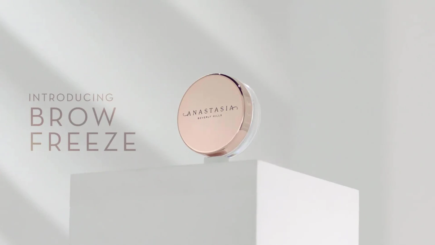 Anastasia Beverly Hills Full & Feathered Brow Kit 6 Anastasia Beverly Hills Full & Feathered Brow Kit - Image 6