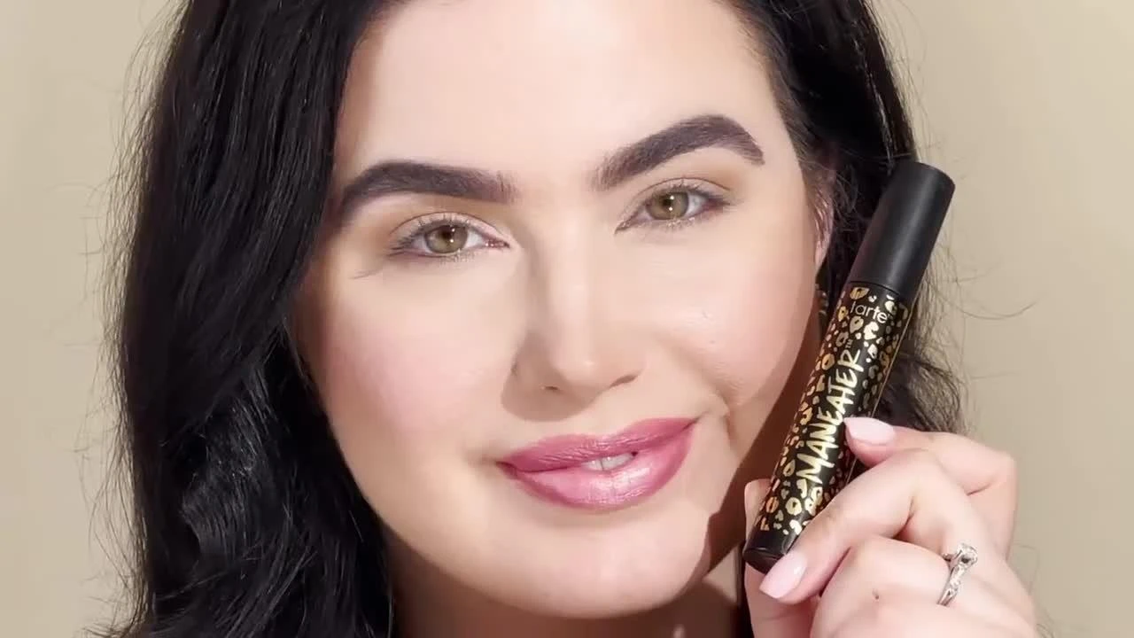 Maneater Mascara 1 Maneater Mascara